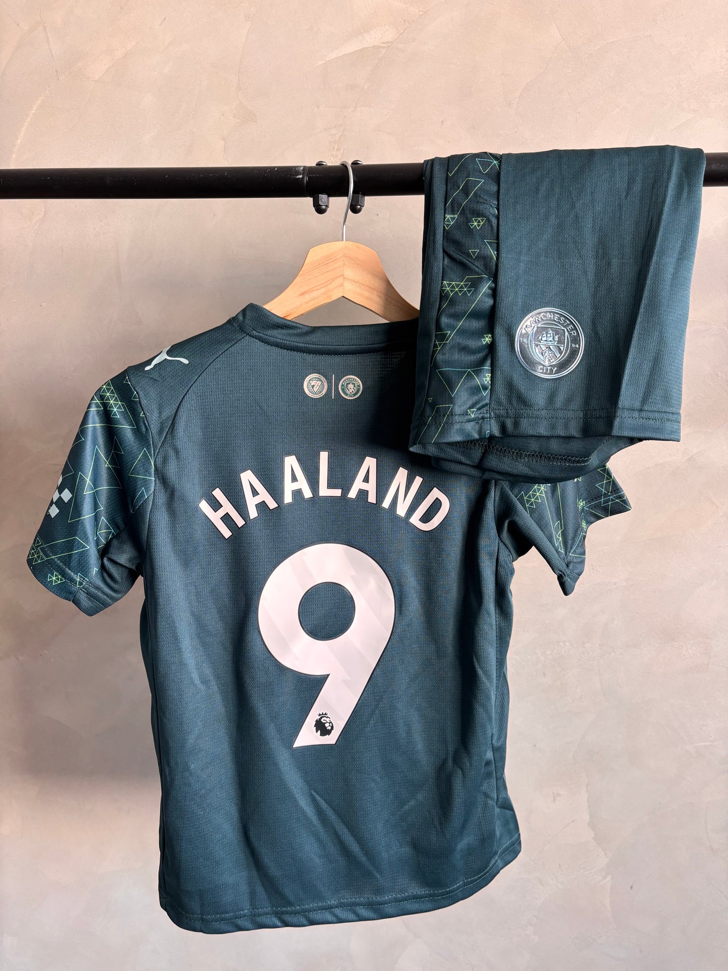 Manchester City Green Kids