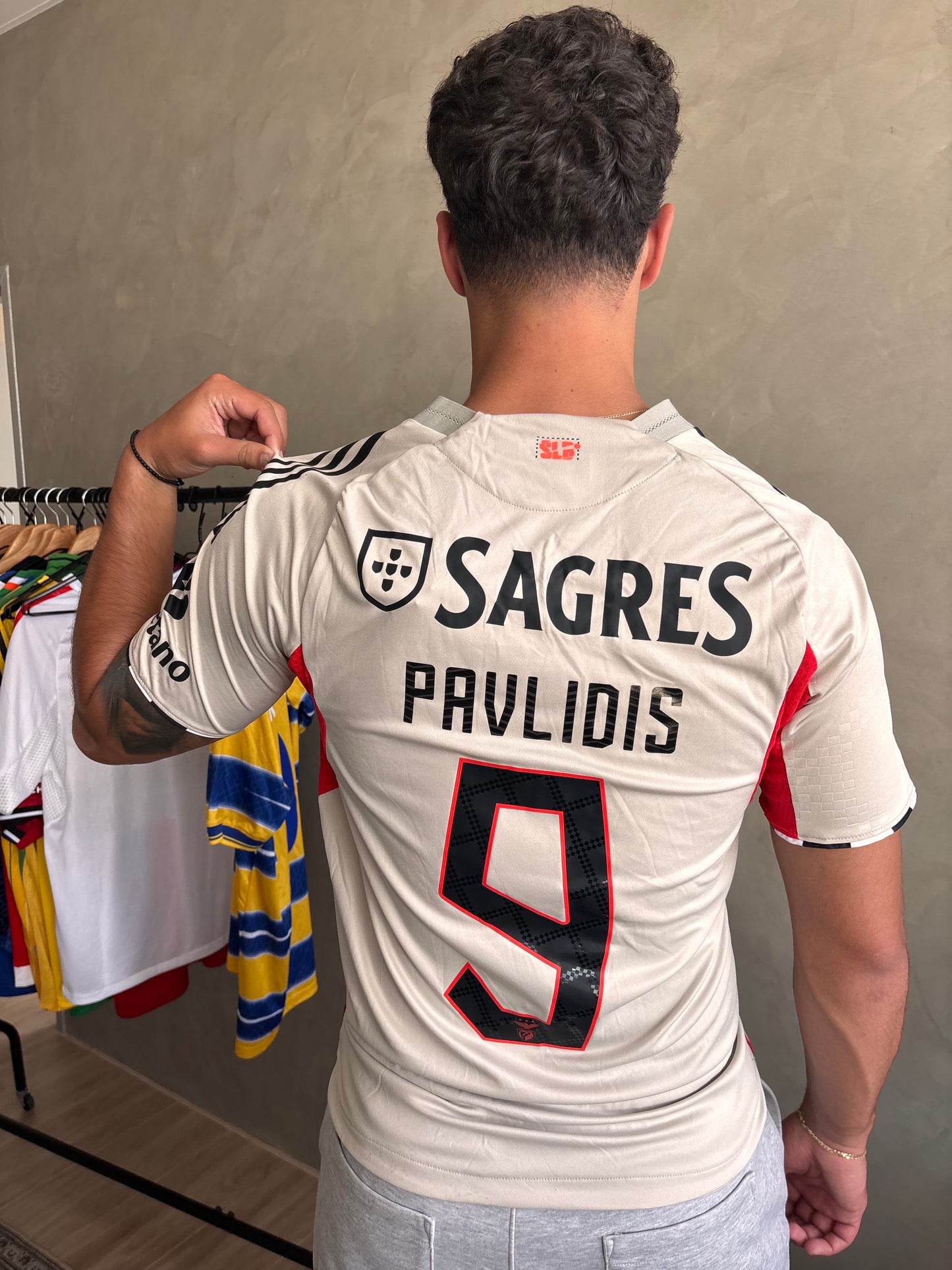 Benfica 24/25 Away (PAVLIDIS #9)