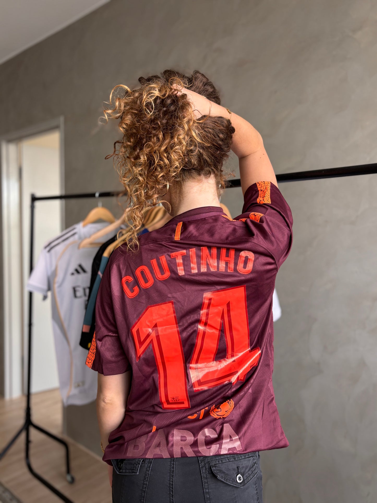 Barcelona Retro 17/18 Away (COUTINHO #14)