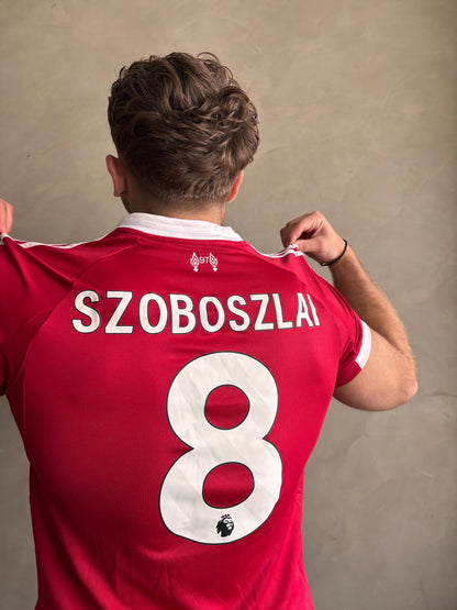 Liverpool Red ( SZOBOSZLAI #8)