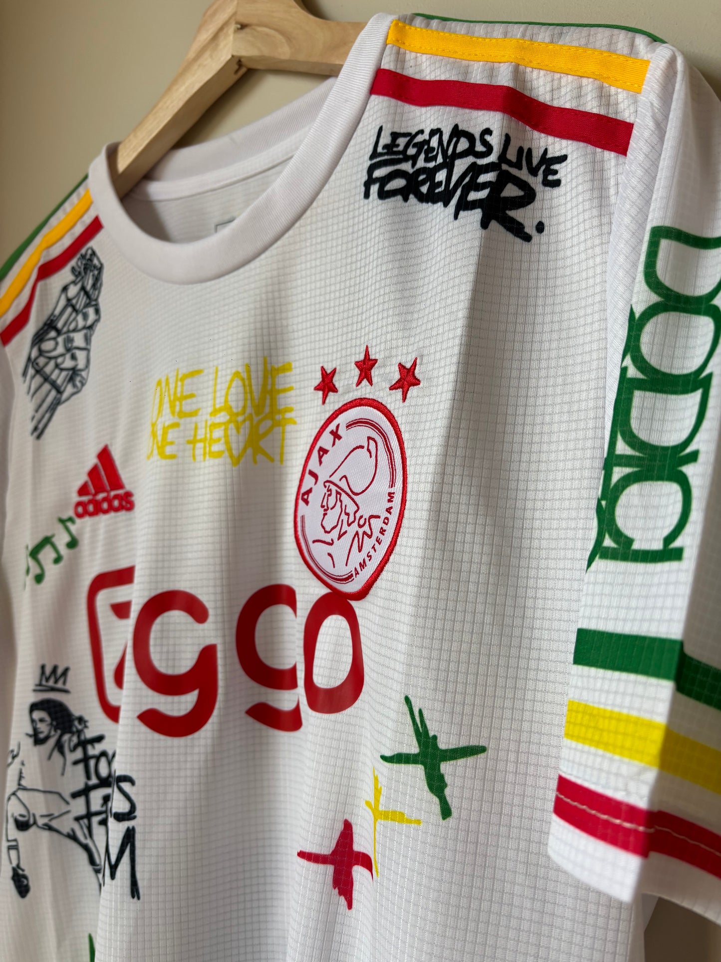 Ajax Special Edition Fans Version 25/26