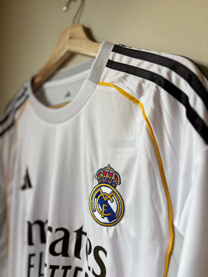 Real Madrid home Fan version 25/26