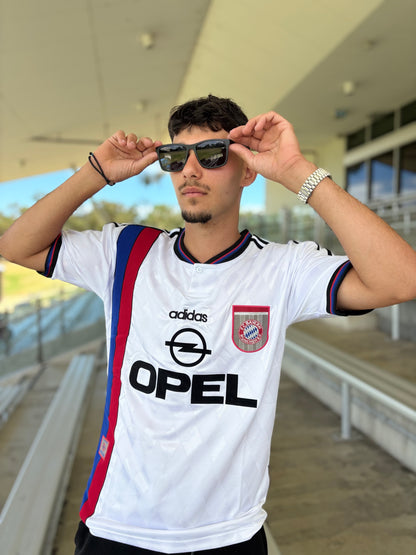 Bayern Munich Away 96/98 Retro