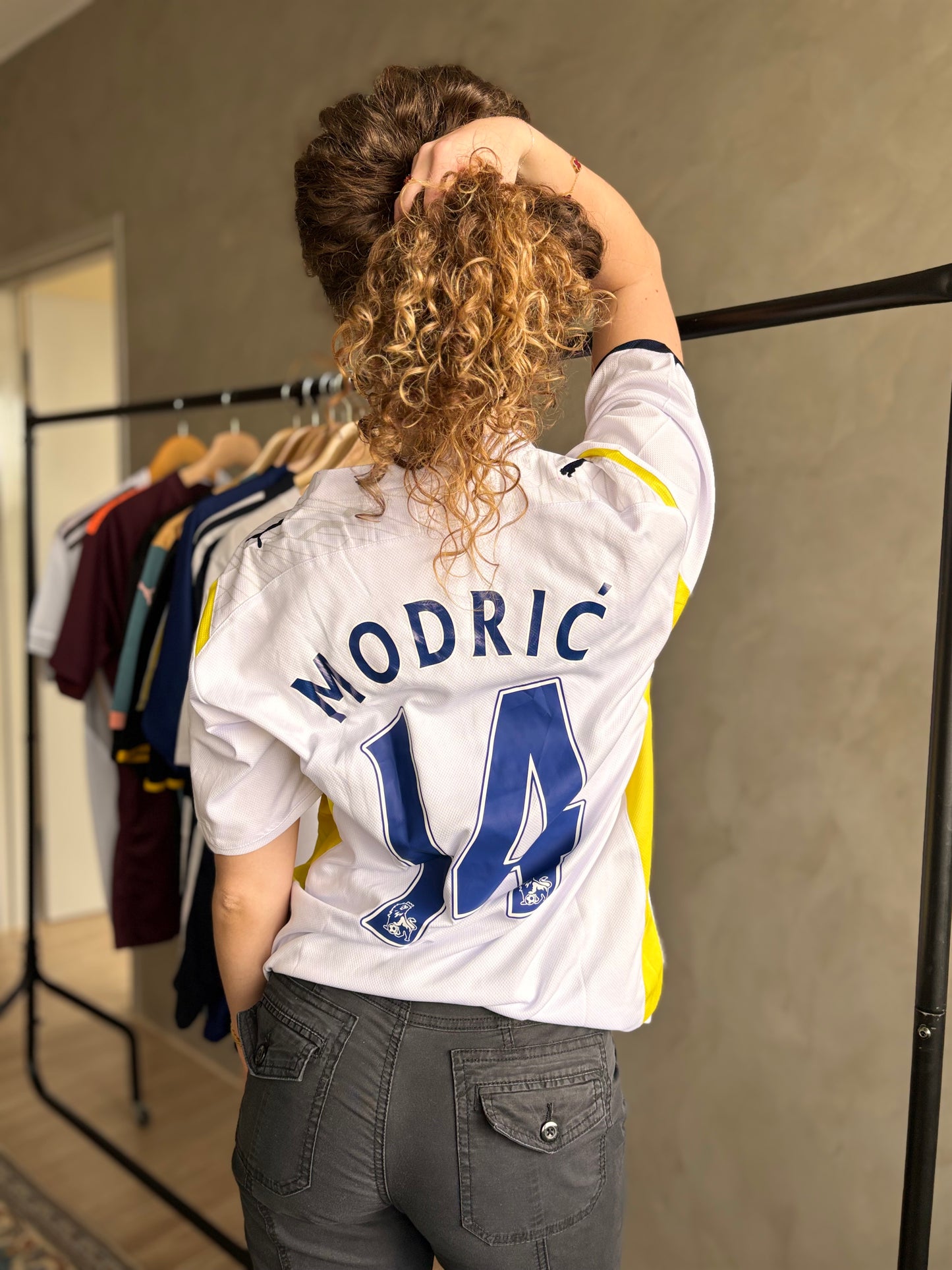 Tottenham 09/10 Retro Home (Modrić #14)