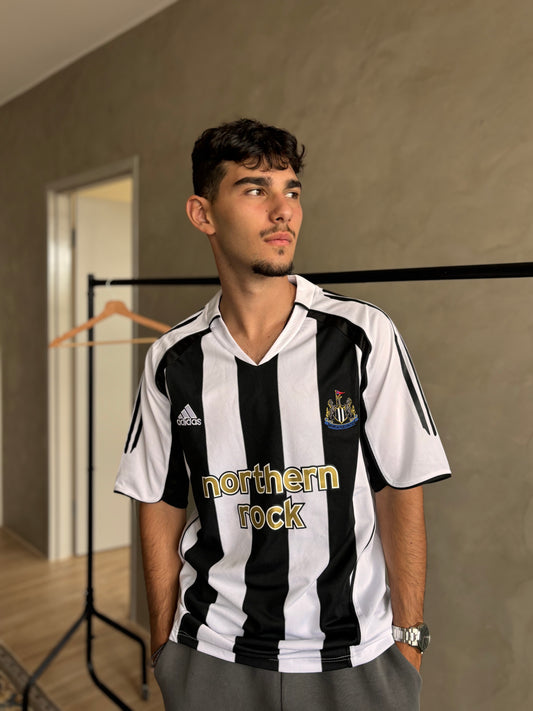 Newcastle United Home 05/06 (MUNEZ #26)