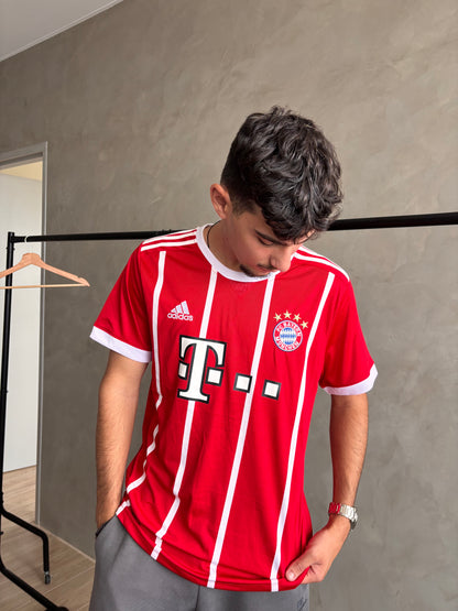 Bayern Munich 17/18 Home